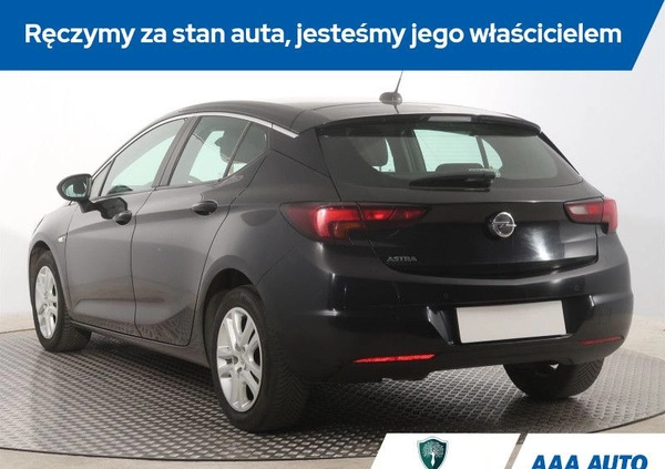 Opel Astra cena 47000 przebieg: 135070, rok produkcji 2019 z Płoty małe 154